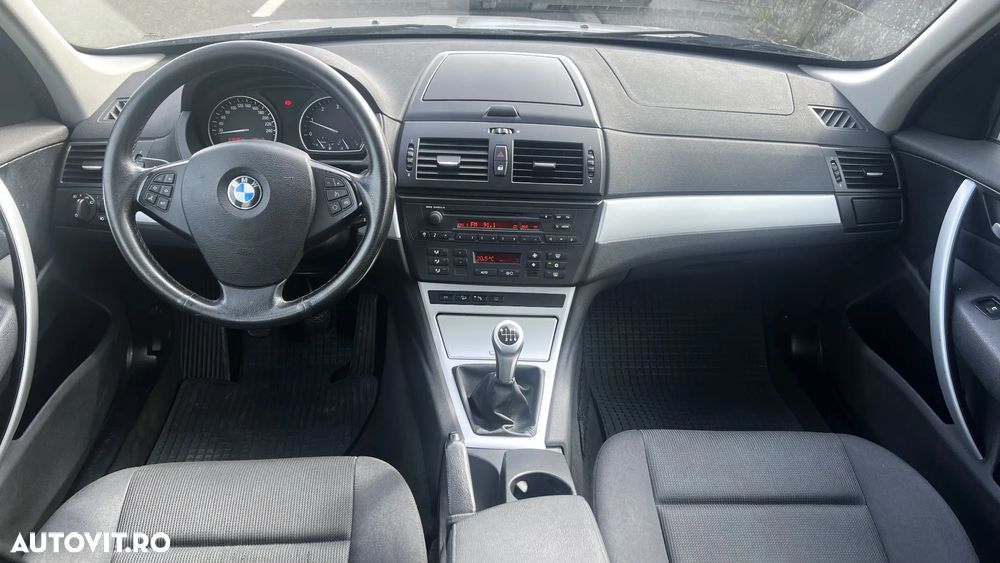 BMW X3 2.0d - 10