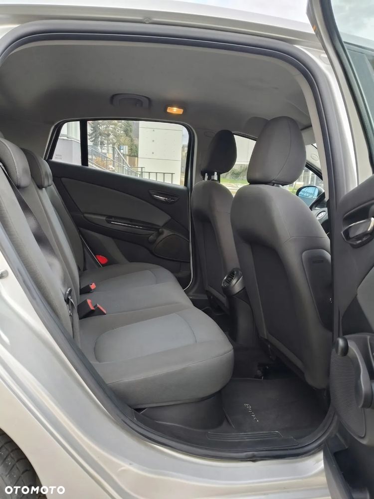 Fiat Bravo 1.4 T-JET 16V Dynamic - 15