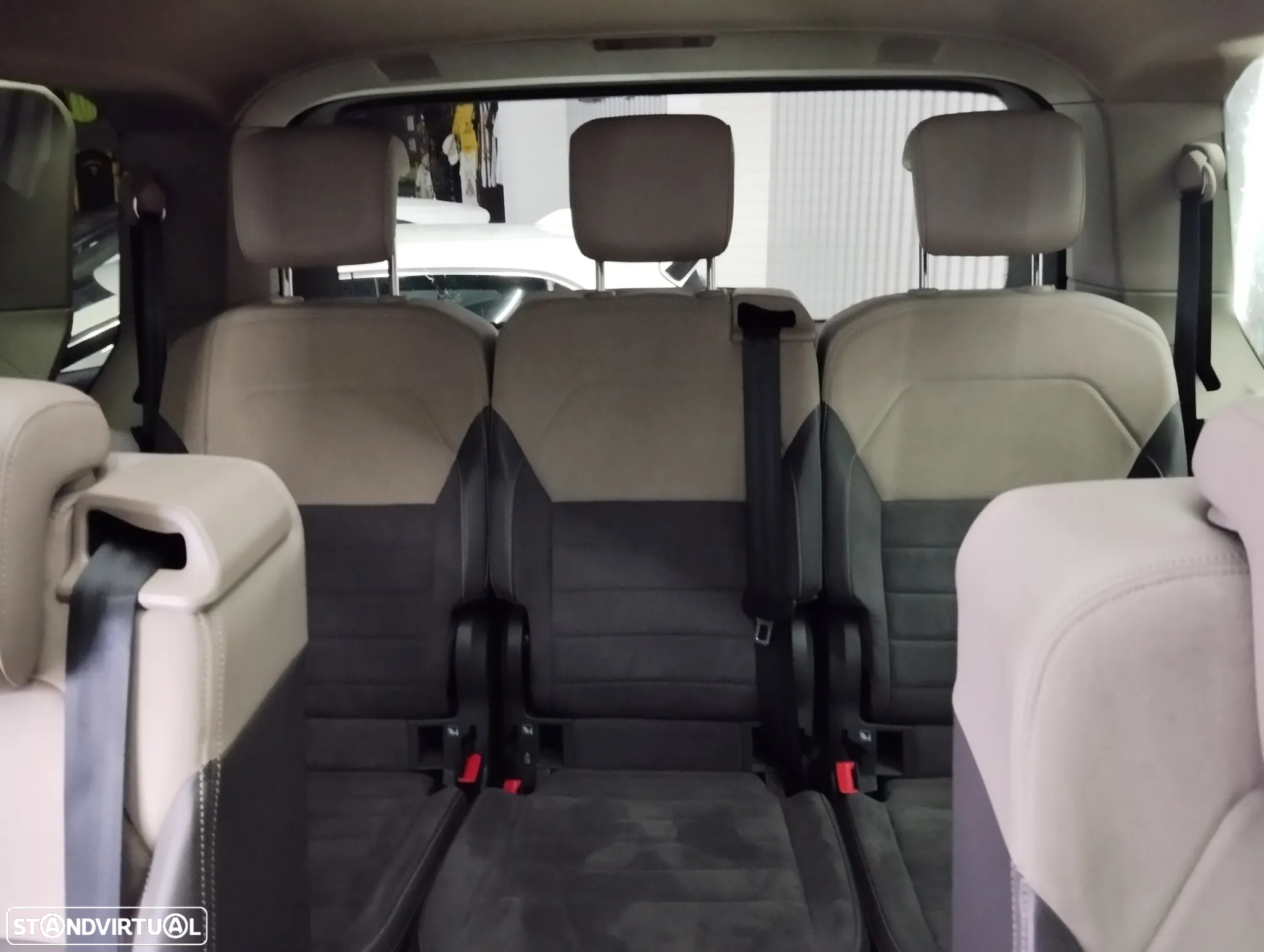 VW Multivan 2.0 TDI Style Longa DSG - 20