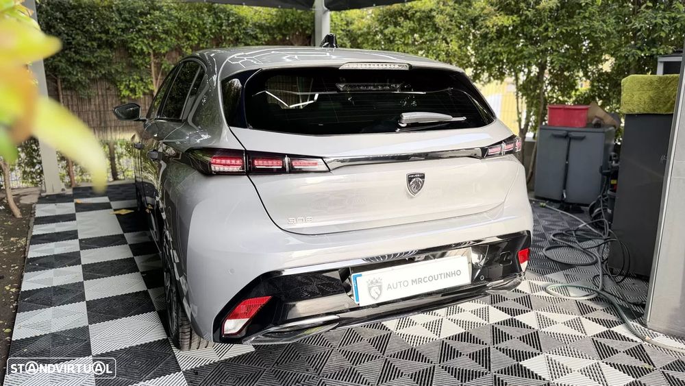 Peugeot 308 1.2 Hybrid Allure e-DCS6 - 20