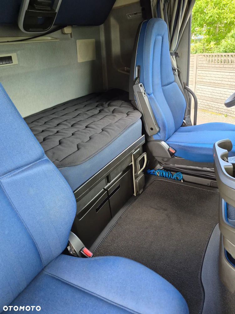 Volvo Volvo FH 13 460KM I-SAVE - 22