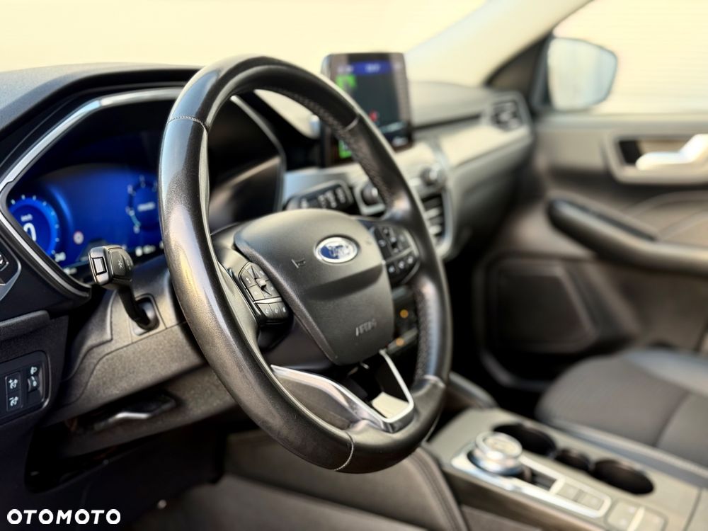 Ford Kuga 2.0 EcoBlue 4x4 TITANIUM - 25