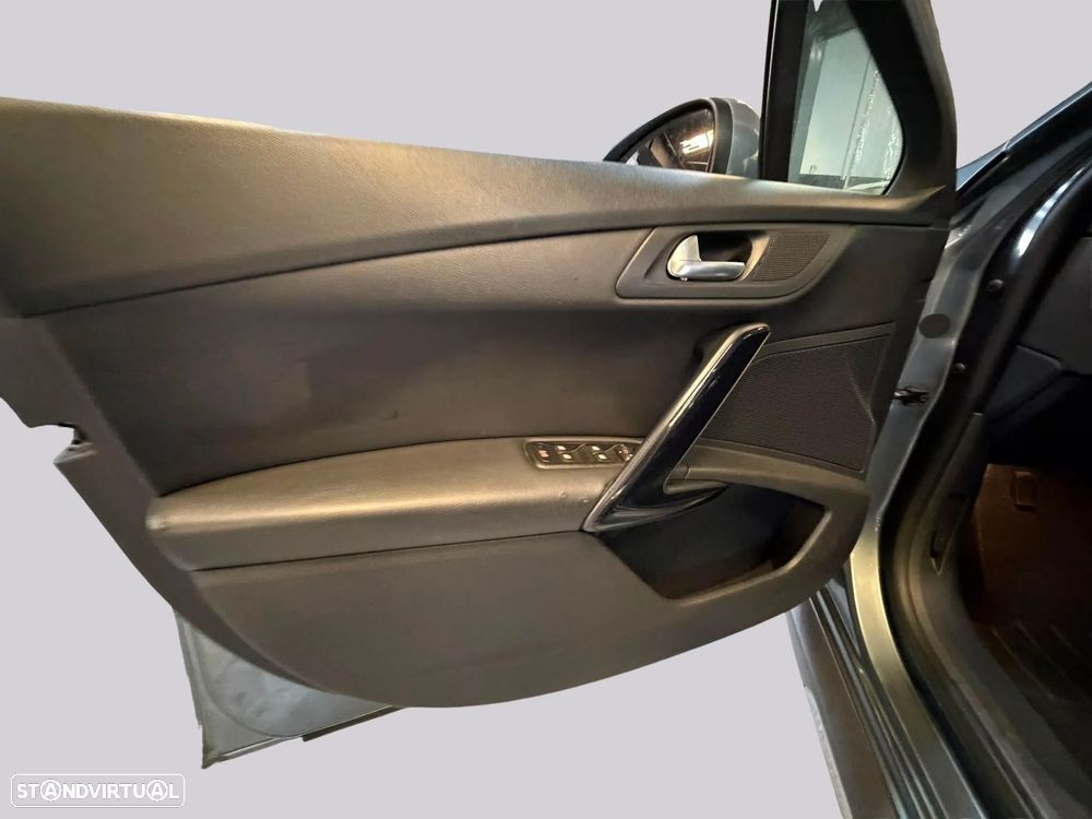 Peugeot 508 RXH - 11