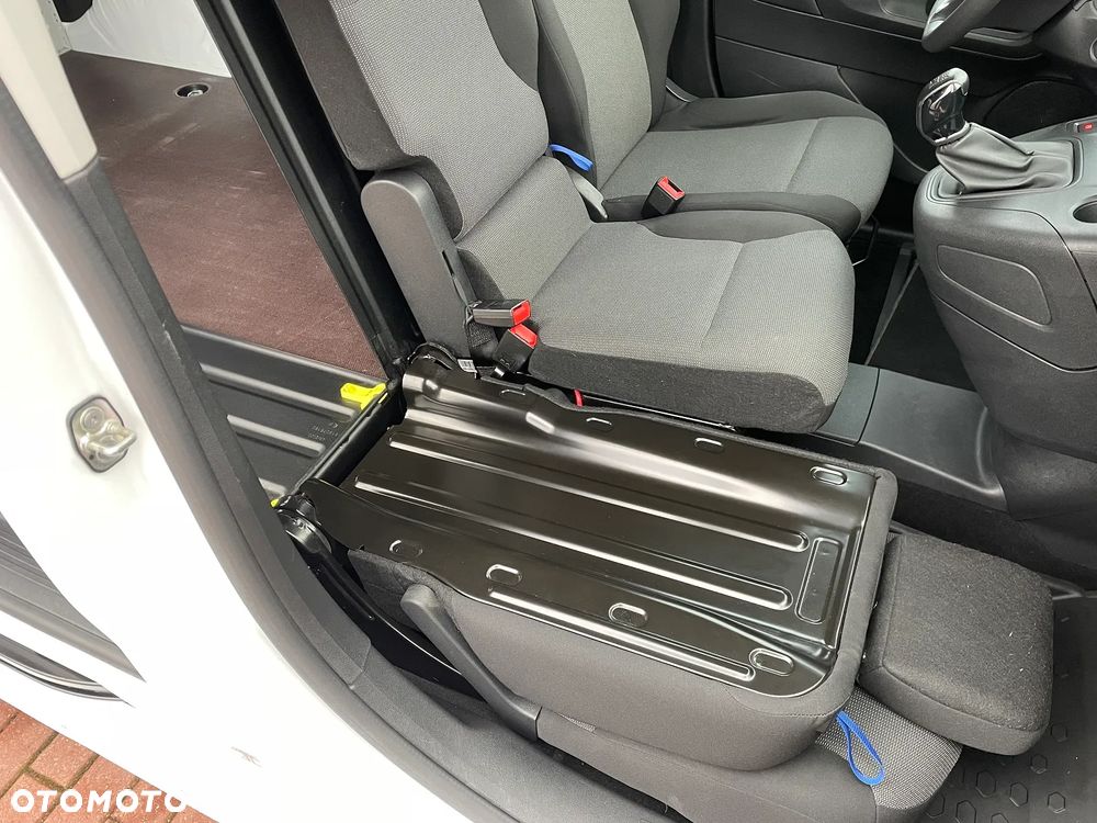 Opel Combo 2021R XL MAXI LOONG - 26