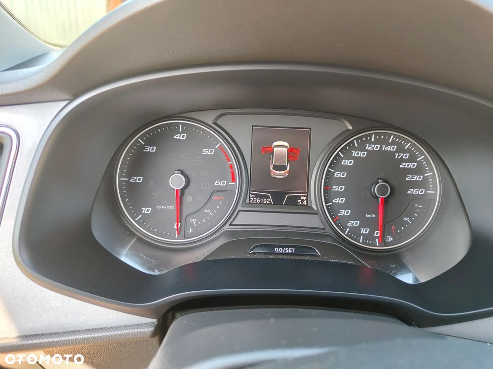 Seat Leon 2.0 TDI FR Black S&S DSG - 18