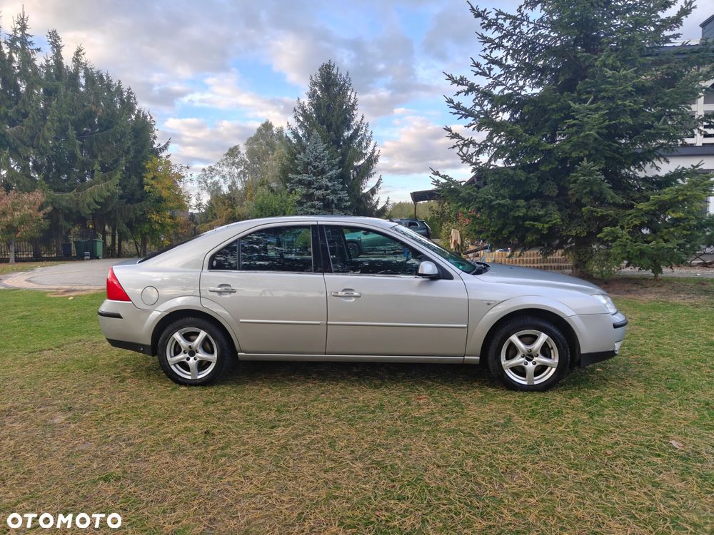 Ford Mondeo 2004 photo 4