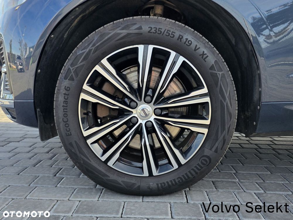 Volvo XC 60 - 38