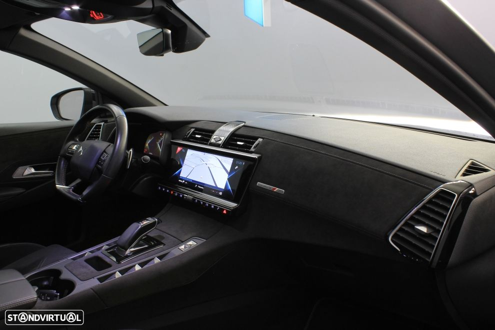 DS DS7 Crossback E-Tense Performance Line EAT8 - 22