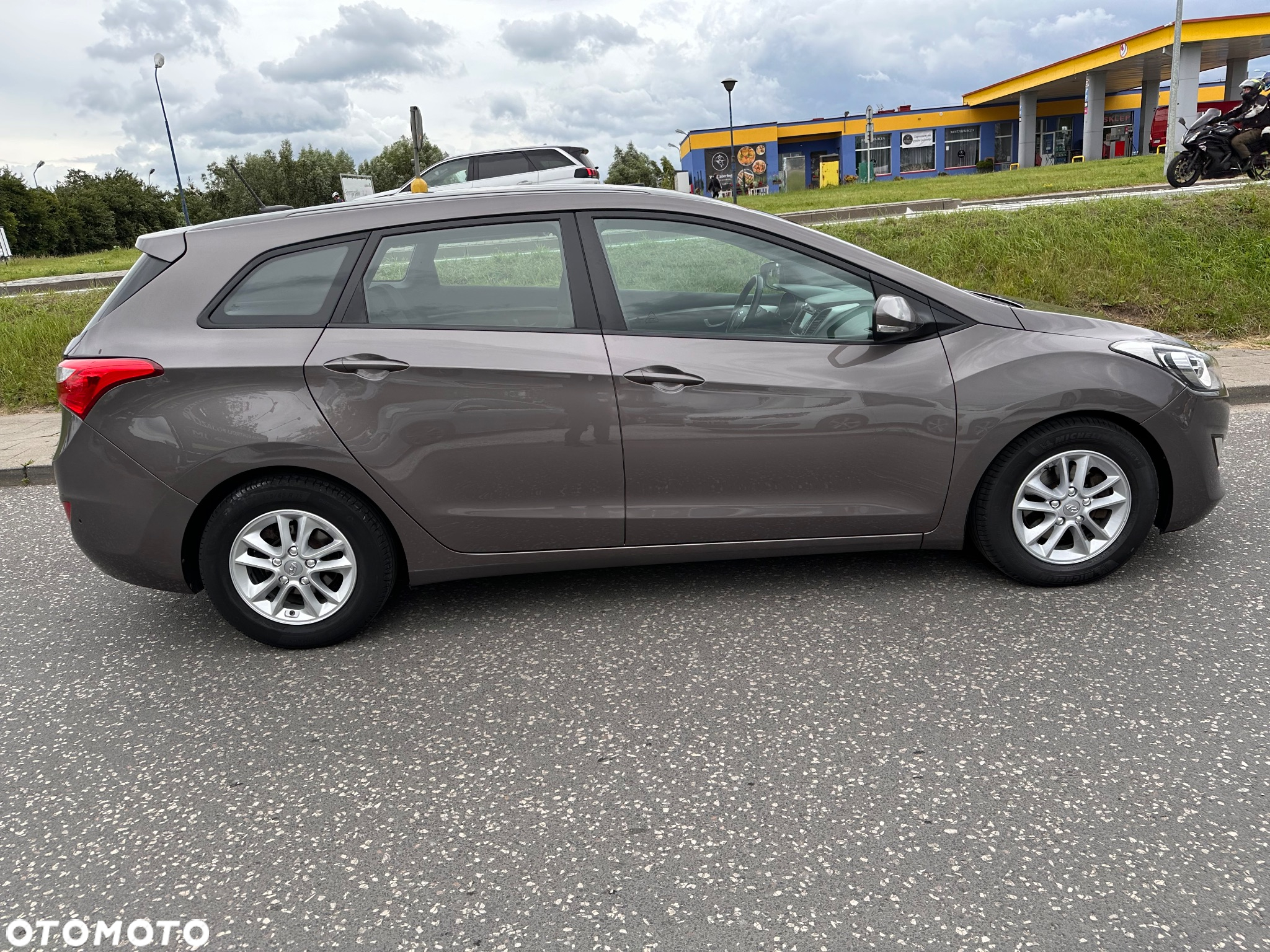 Hyundai i30 1.6 CRDi BlueDrive Premium - 12