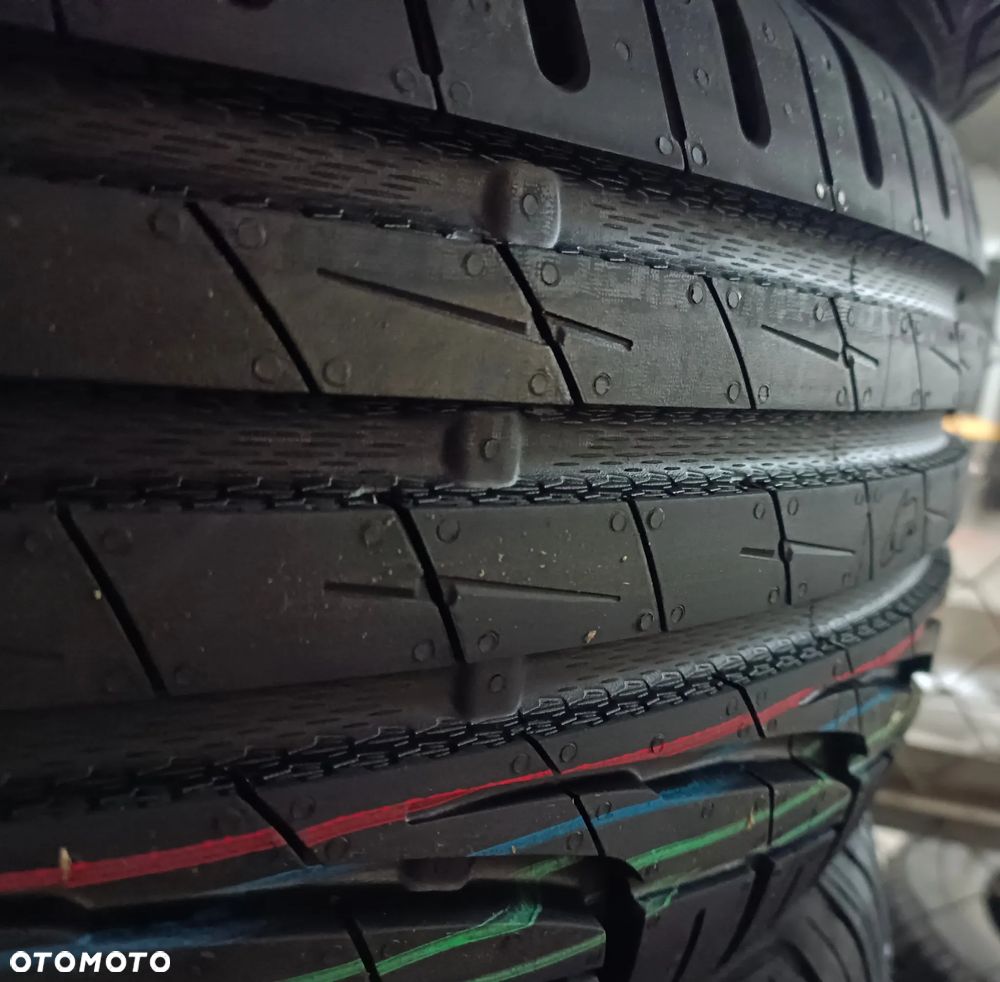 Komplet opon letnich UNIROYAL 215/60R17 96H - 5