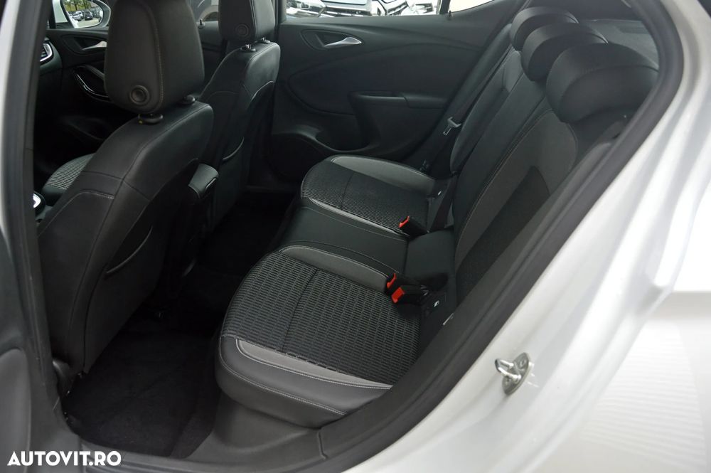 Opel Astra 1.5 D Start/Stop Automatik Elegance - 7