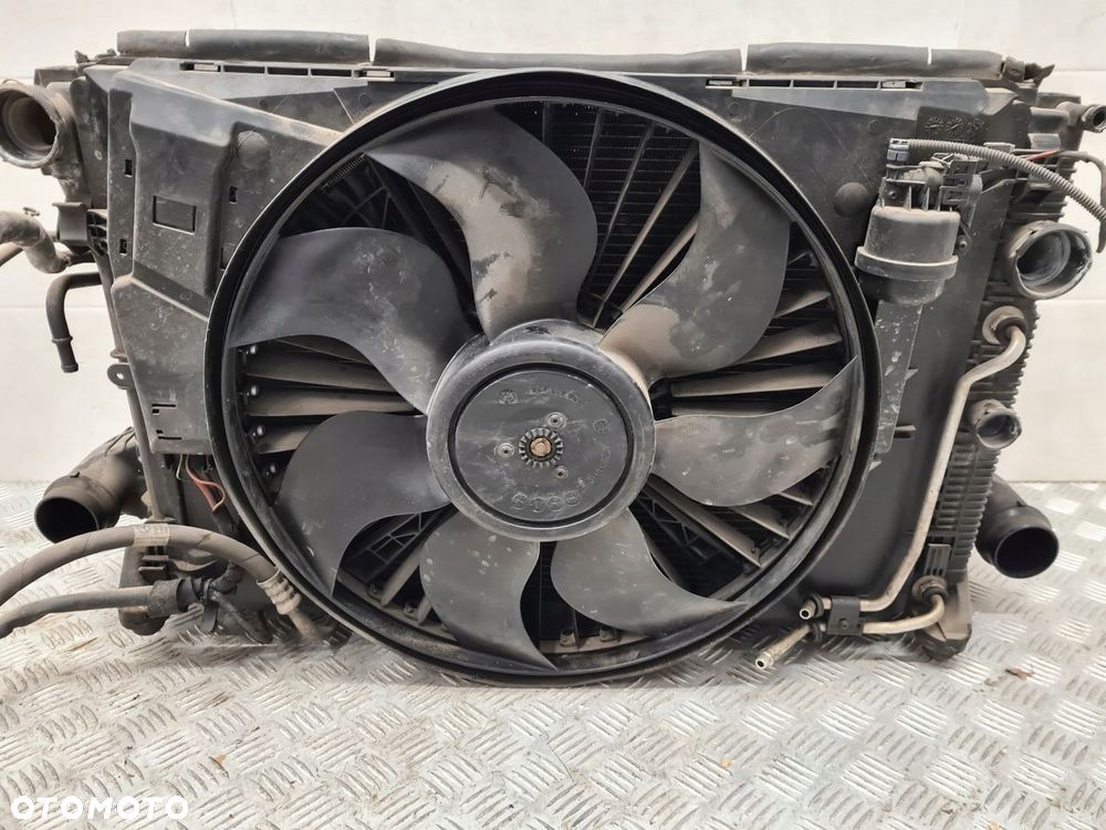 MERCEDES W212 PAS PRZEDNI CHŁODNICE LIFT 2.2CDI A2045000100 A2045003603 - 11