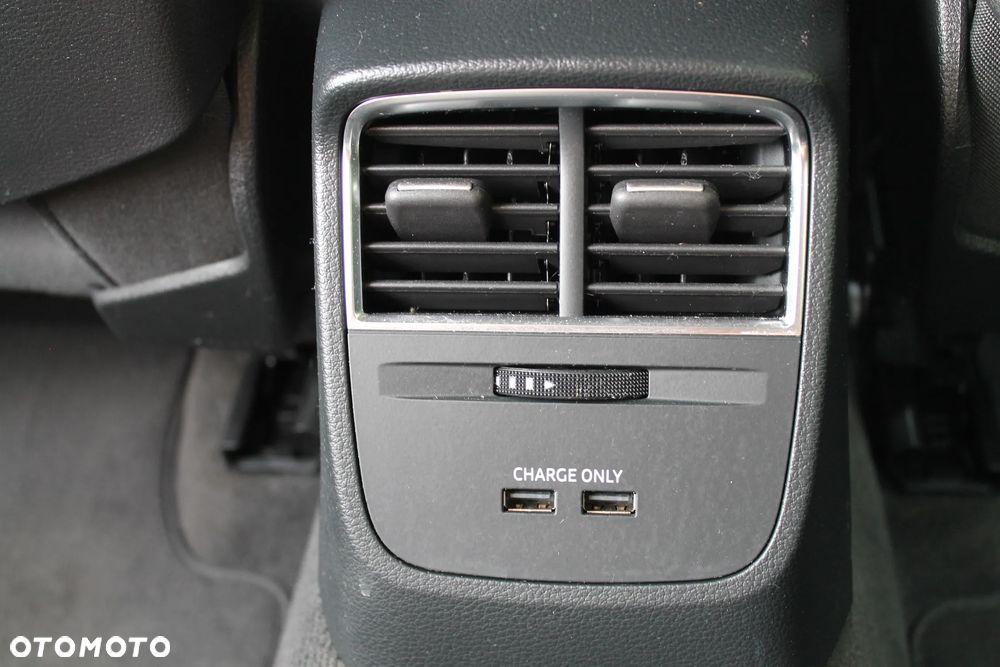 Audi A3 Limousine 30 TFSI S tronic - 33