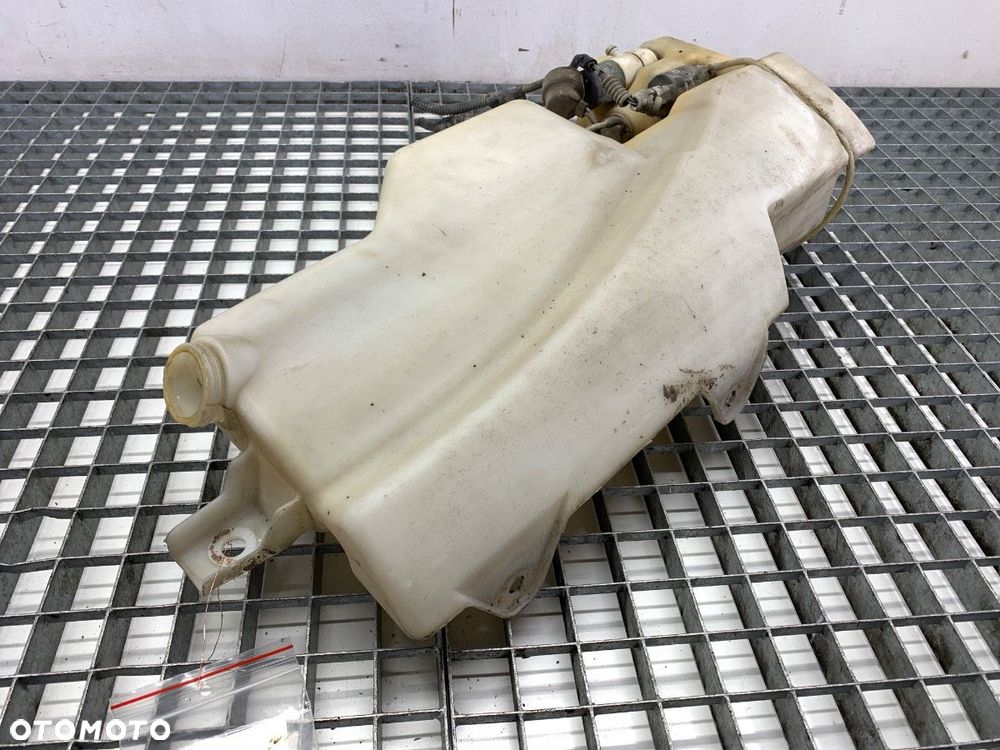 ZBIORNIK SPRYSKIWACZY  IVECO STRALIS I 2002 - 2022 AS 260S48 353 kW [480 KM] 6x2/4 2002 504011556 - 2