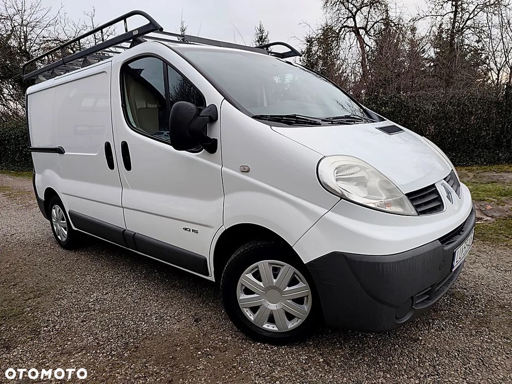 Renault Trafic - 16