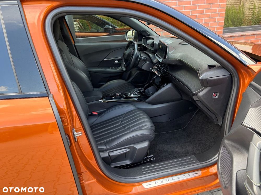 Peugeot 2008 1.2 PureTech GT S&S EAT8 - 13