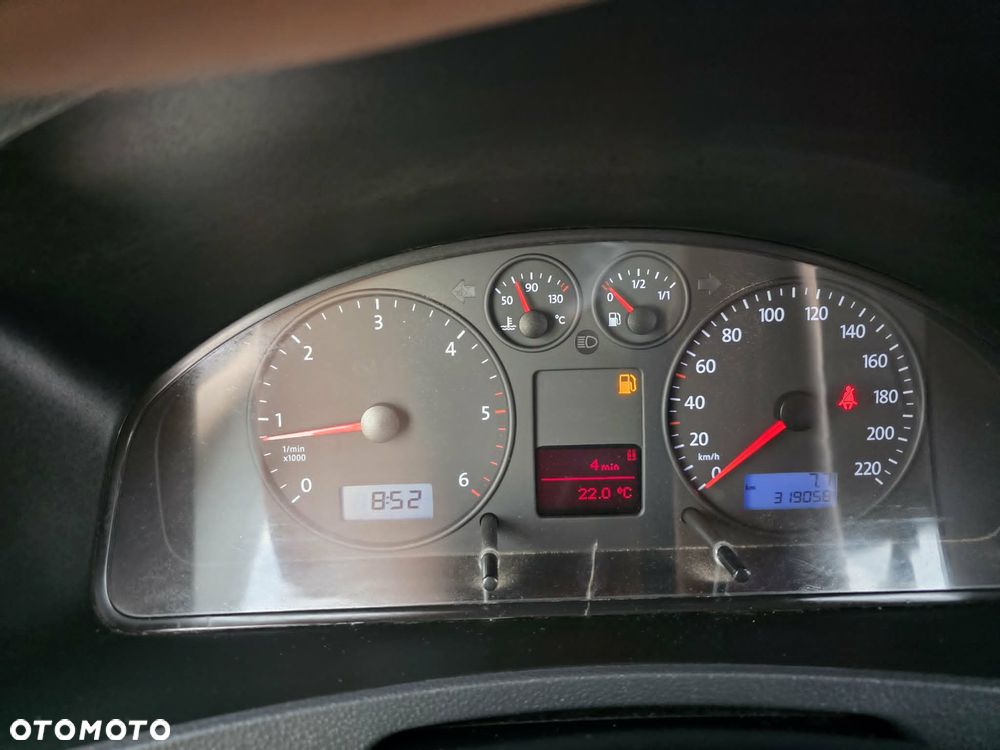 Volkswagen Transporter - 21