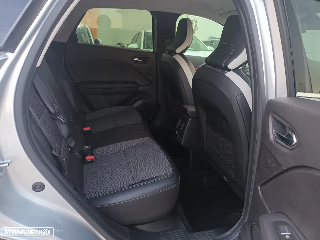 Renault Captur 1.6 E-Tech Plug-In Intens - 35