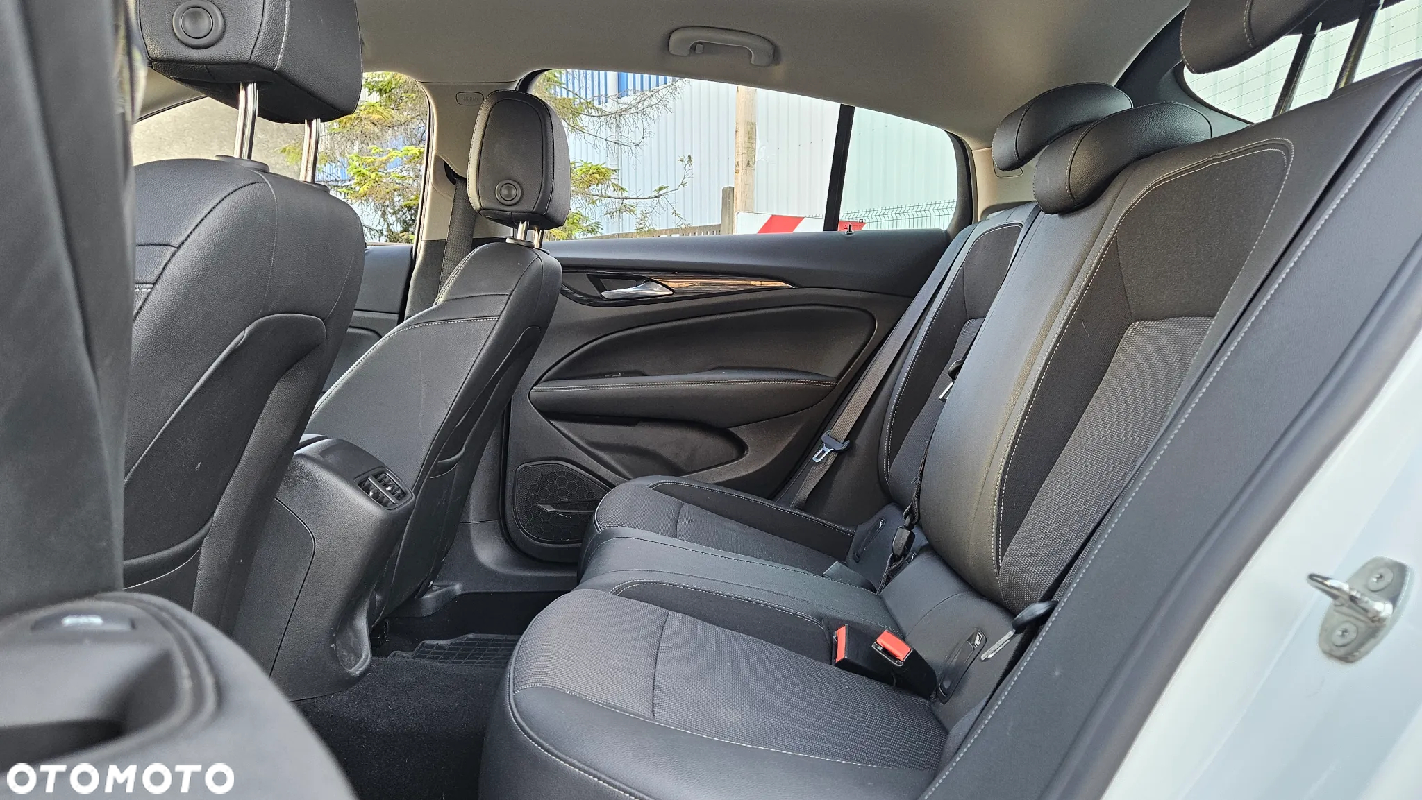 Opel Insignia 1.5 T Innovation S&S - 29