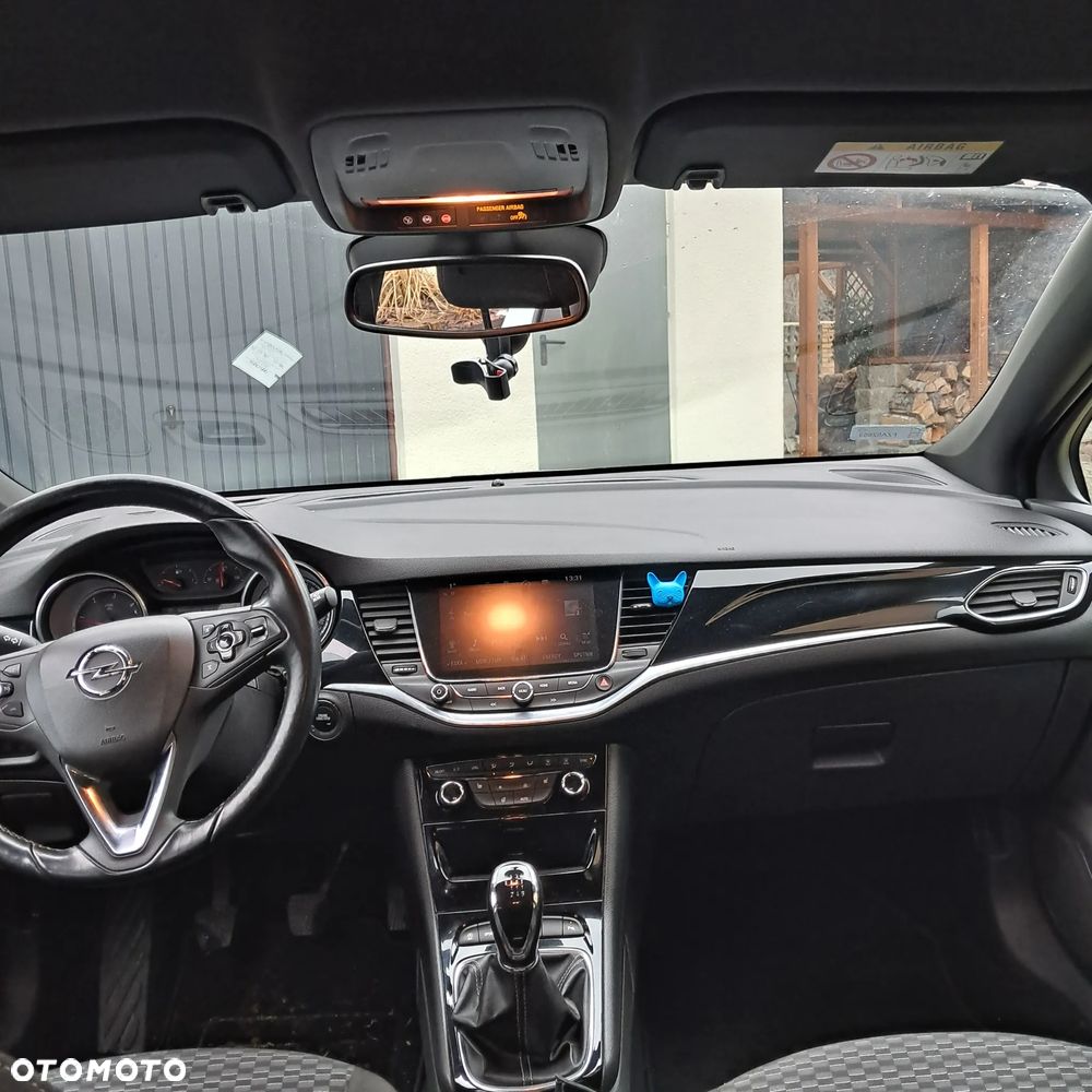 Opel Astra 1.6 D (CDTI) Start/Stop Dynamic - 12