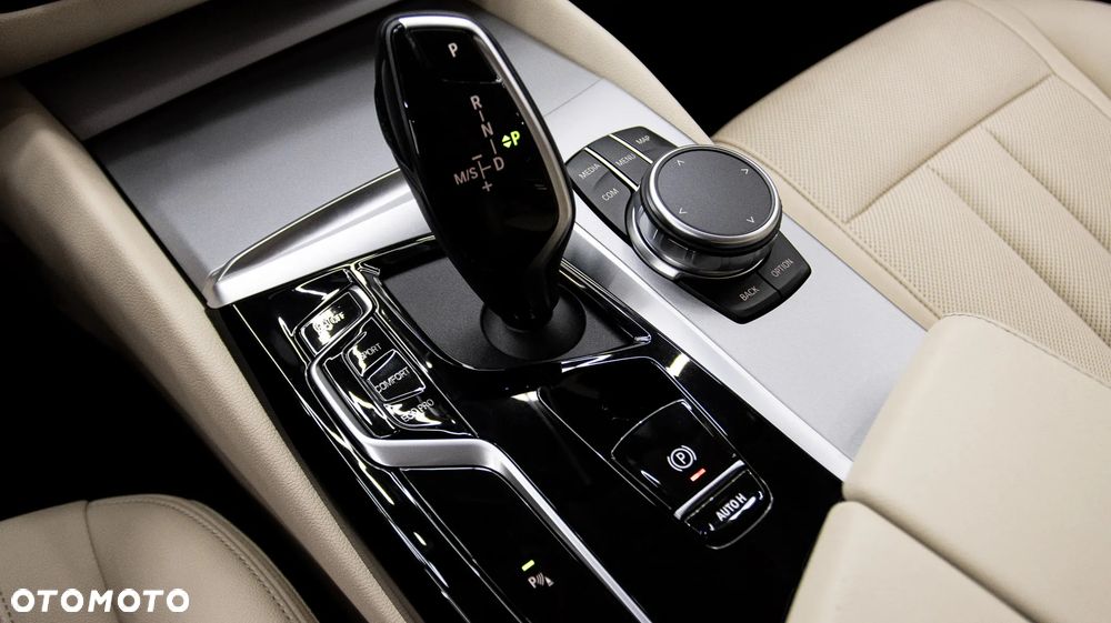 BMW Seria 5 520d mHEV Luxury Line - 19