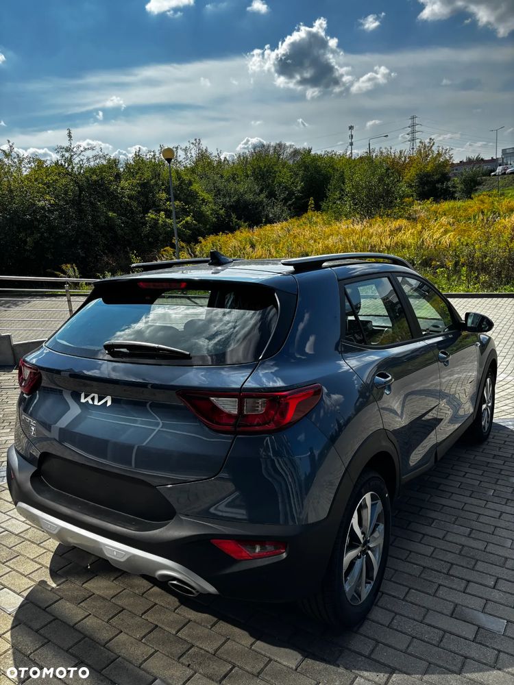 Kia Stonic - 4