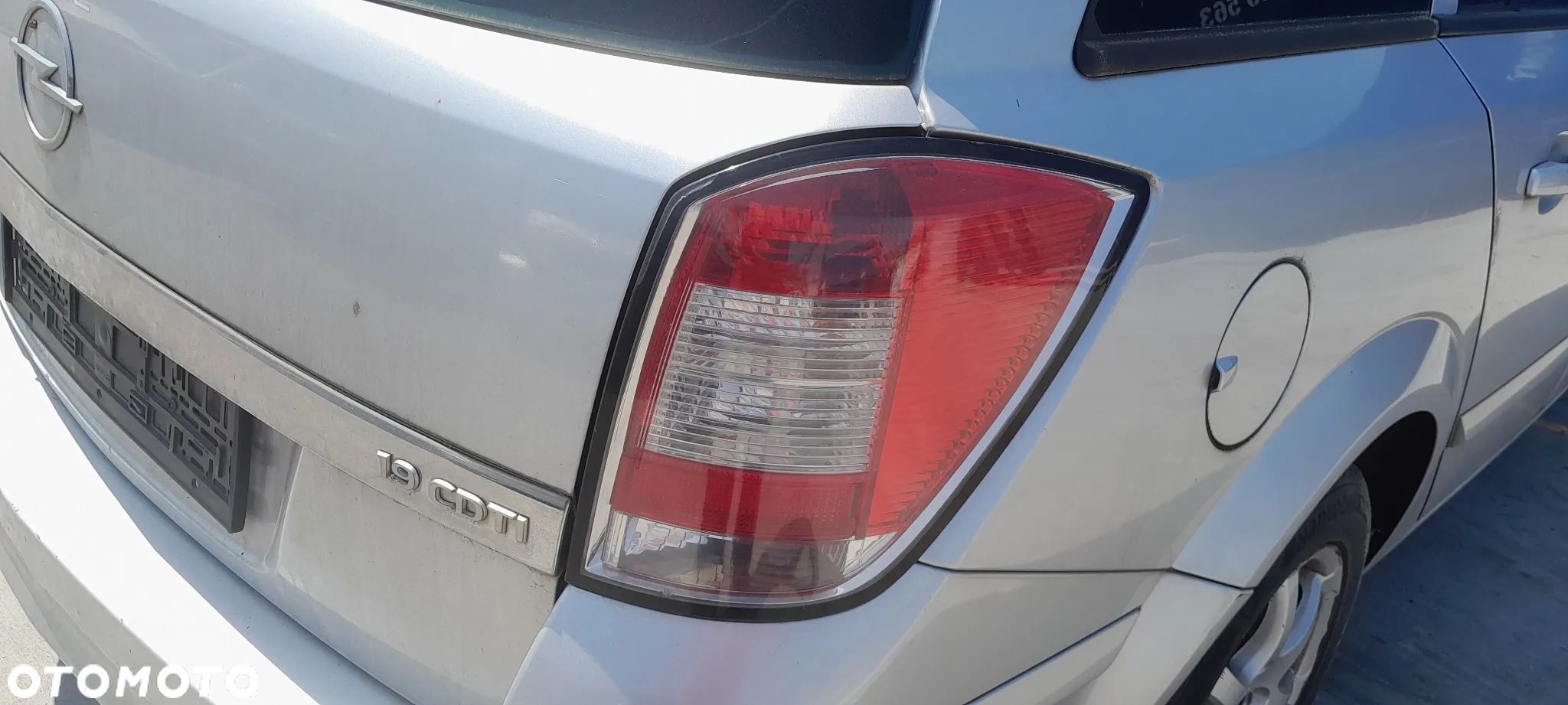 OPEL ASTRA III H LIFT KOMBI LAMPA PRAWY TYŁ TYLNA PRAWA nr. 43/6 - 1