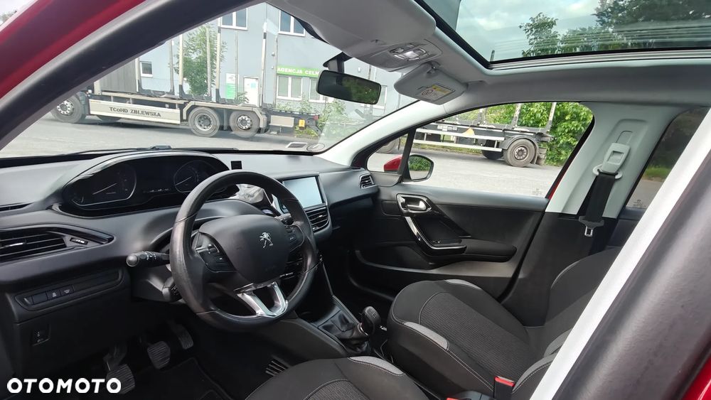 Peugeot 208 1.6 BlueHDi Active S&S - 9