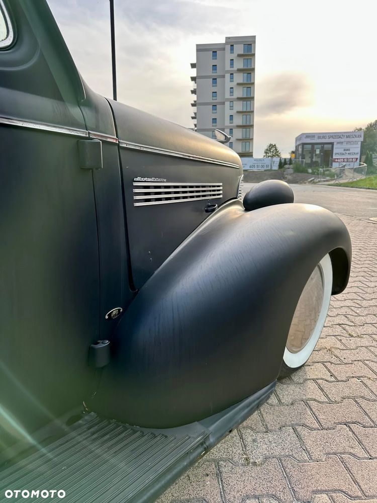 Chevrolet Inny - 8