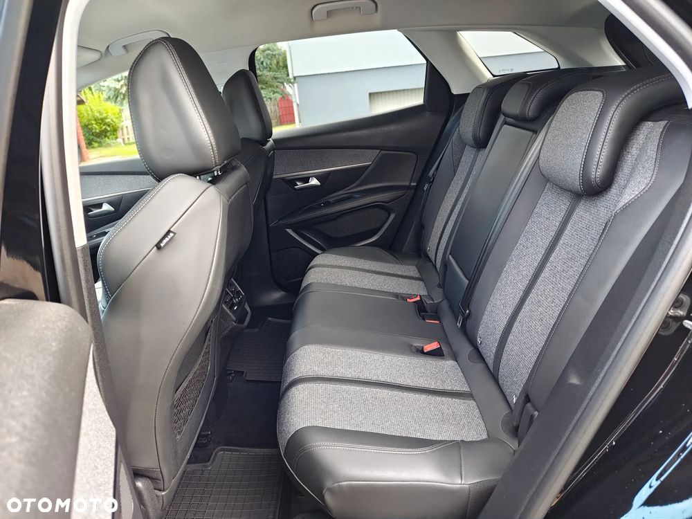 Peugeot 3008 BlueHDi 180 Stop & Start EAT8 Allure - 22