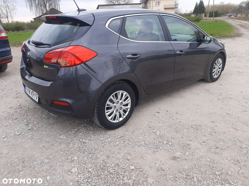 Kia Ceed 1.6 GDI Platinum Edition - 7