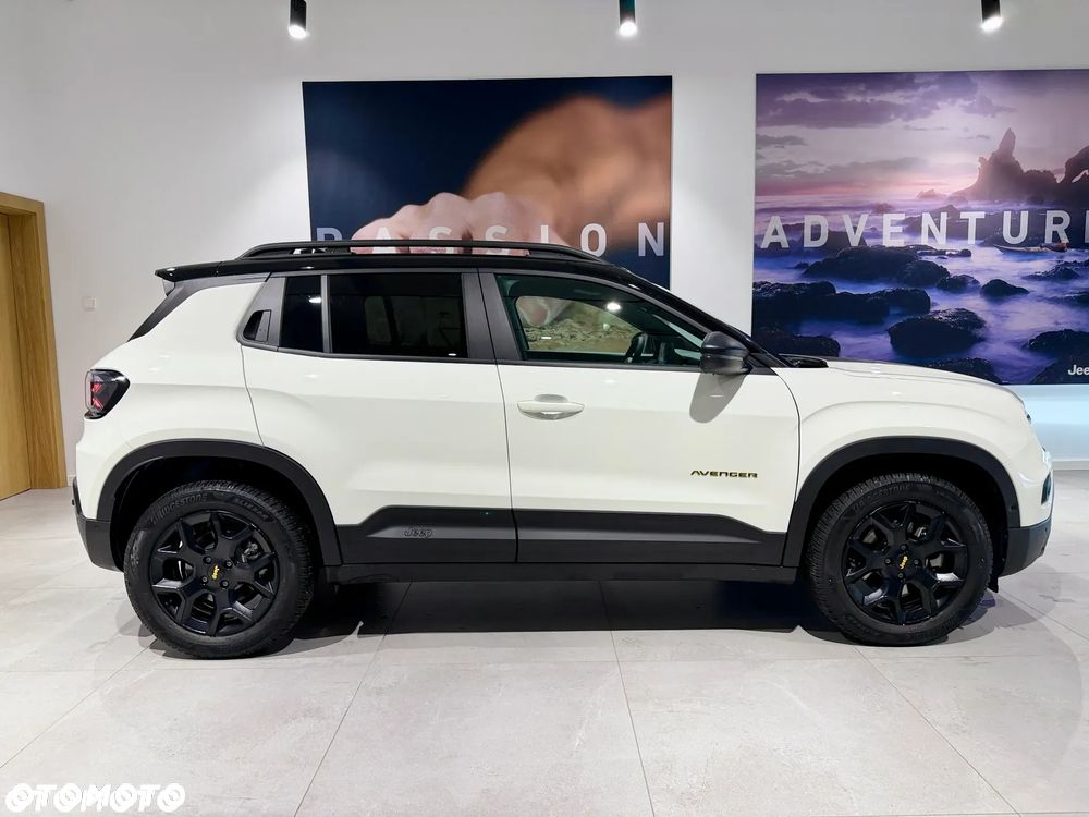 Jeep Avenger 1.2 T3 mHEV The North Face 4xe eDCT6 - 8