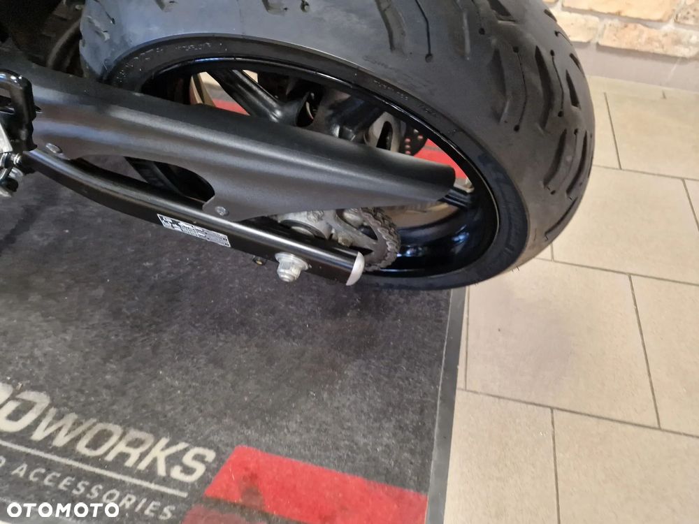 Suzuki SV - 17