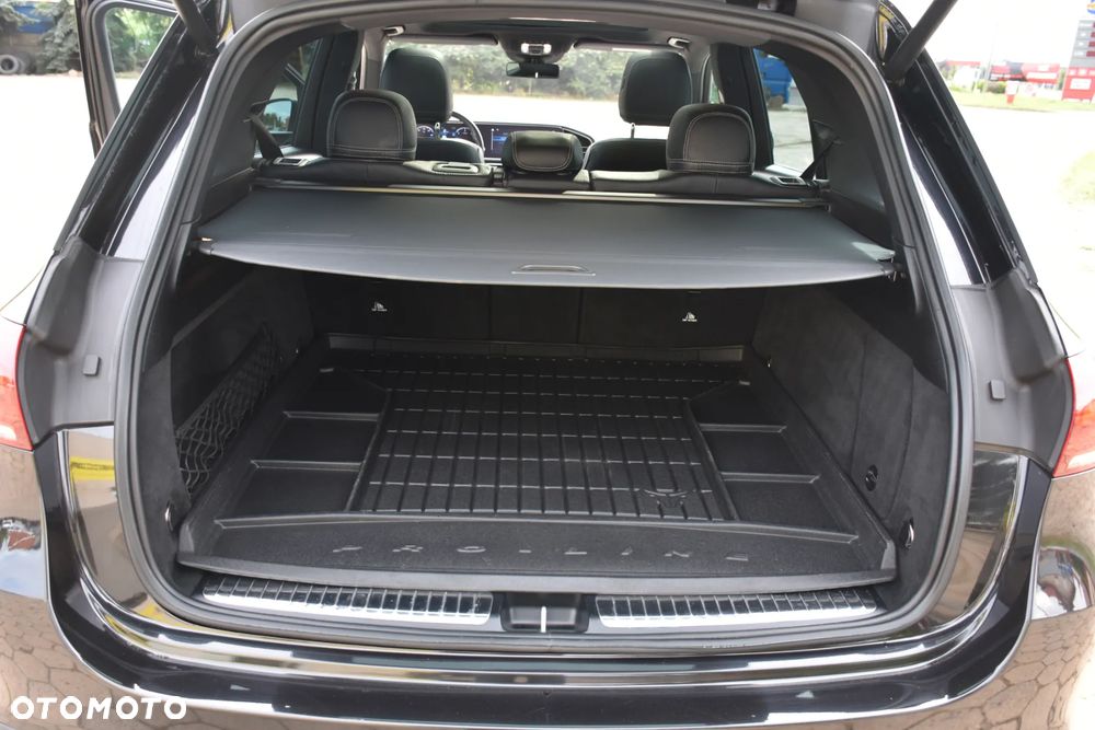 Mercedes-Benz GLE 350 d 4Matic 9G-TRONIC AMG Line - 29