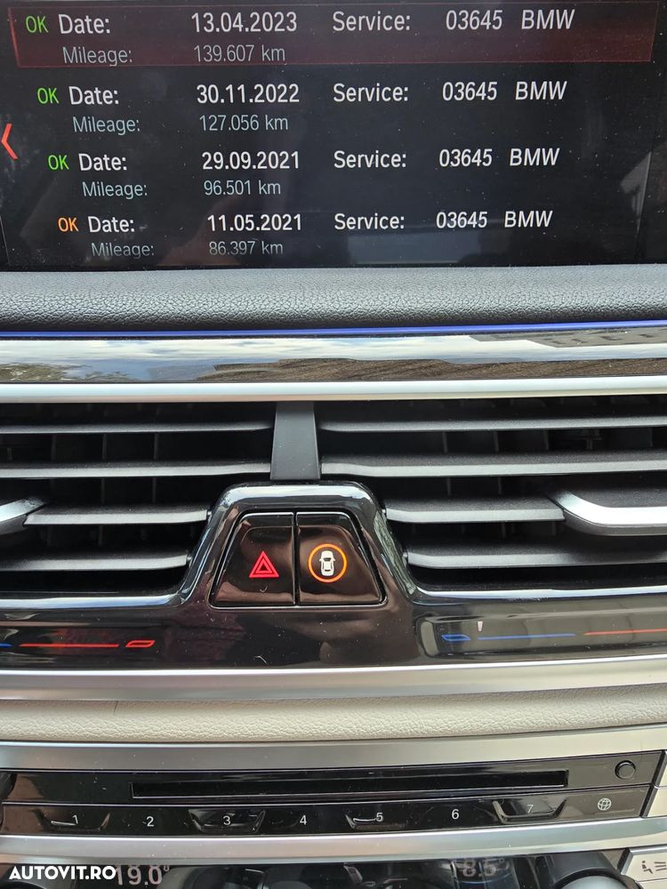 BMW Seria 7 740i - 17
