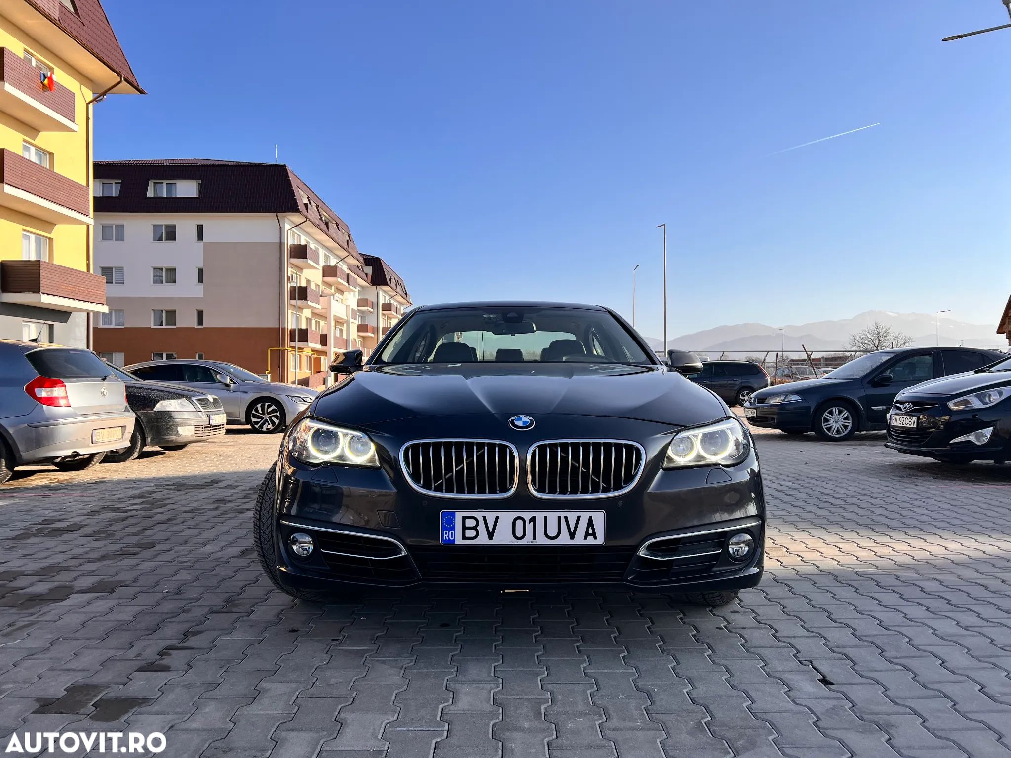 BMW Seria 5 520d Efficient Dynamics Edition Aut. Luxury Line - 1