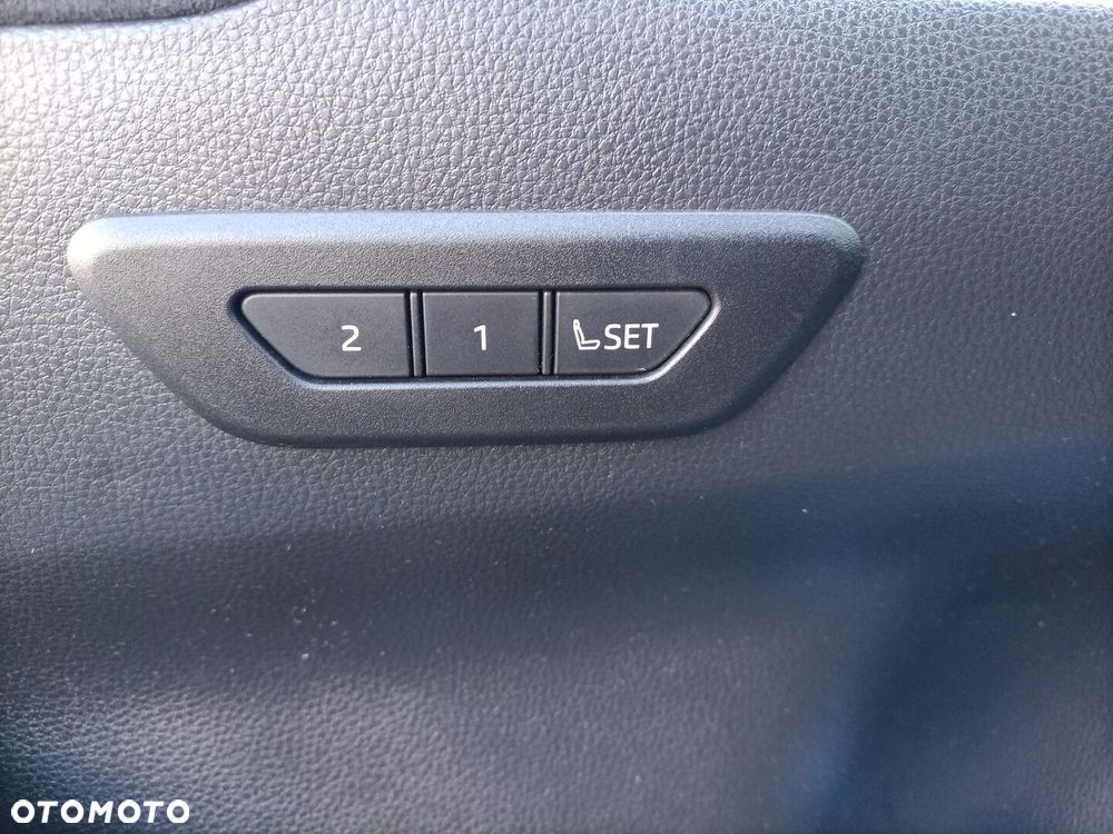 Toyota C-HR 1.8 Hybrid Executive - 17