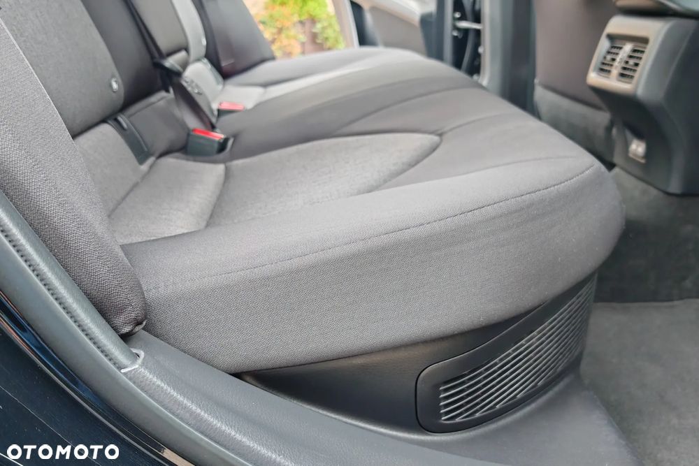 Toyota Camry 2.5 Hybrid Comfort CVT - 20
