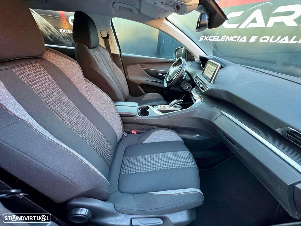 Peugeot 5008 1.5 BlueHDi Allure EAT8 - 14