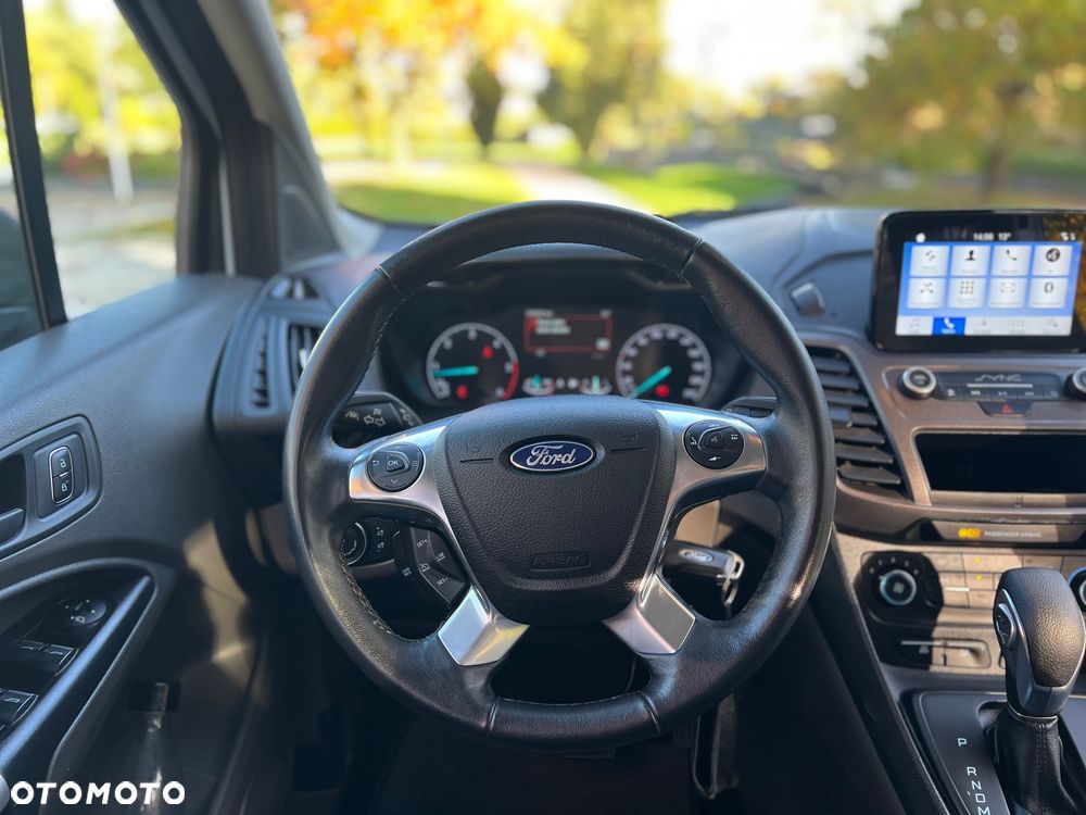 Ford Tourneo Connect Grand - 25