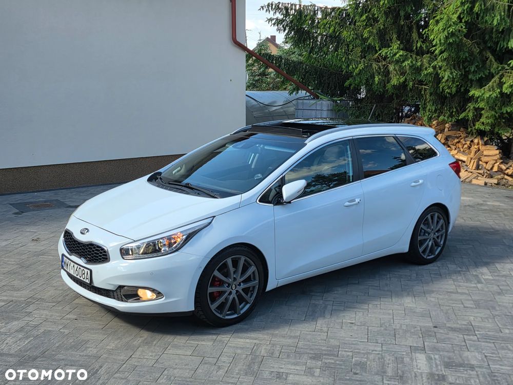 Kia Ceed 1.6 CRDi 128 Platinum Edition - 26