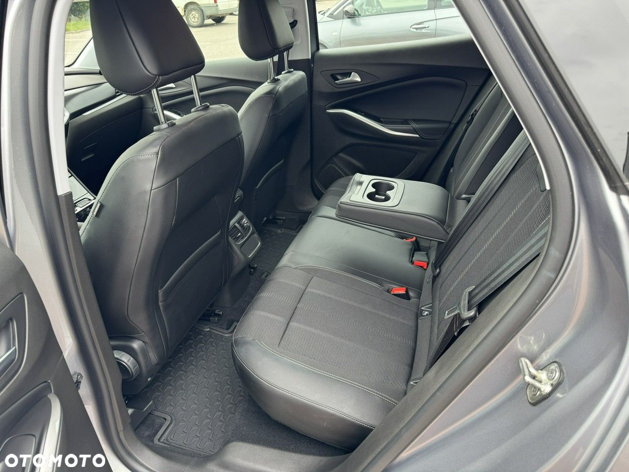 Opel Grandland 1.2 T GS S&S - 33