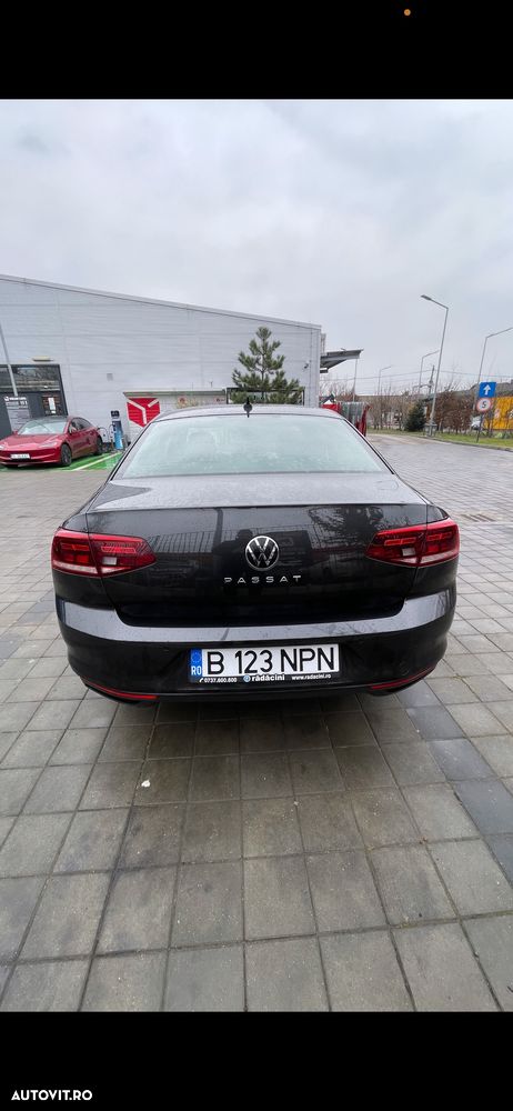 Volkswagen Passat - 3