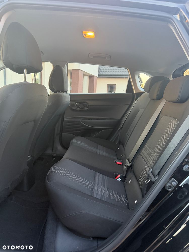 Hyundai i20 1.2 Pure - 10