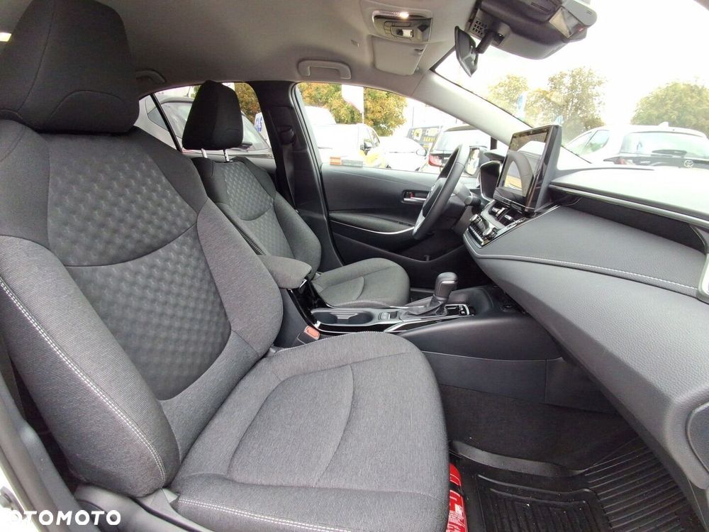 Toyota Corolla 1.8 Hybrid Style - 11