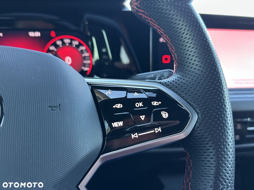 Volkswagen Golf 2.0 TSI GTI DSG - 19