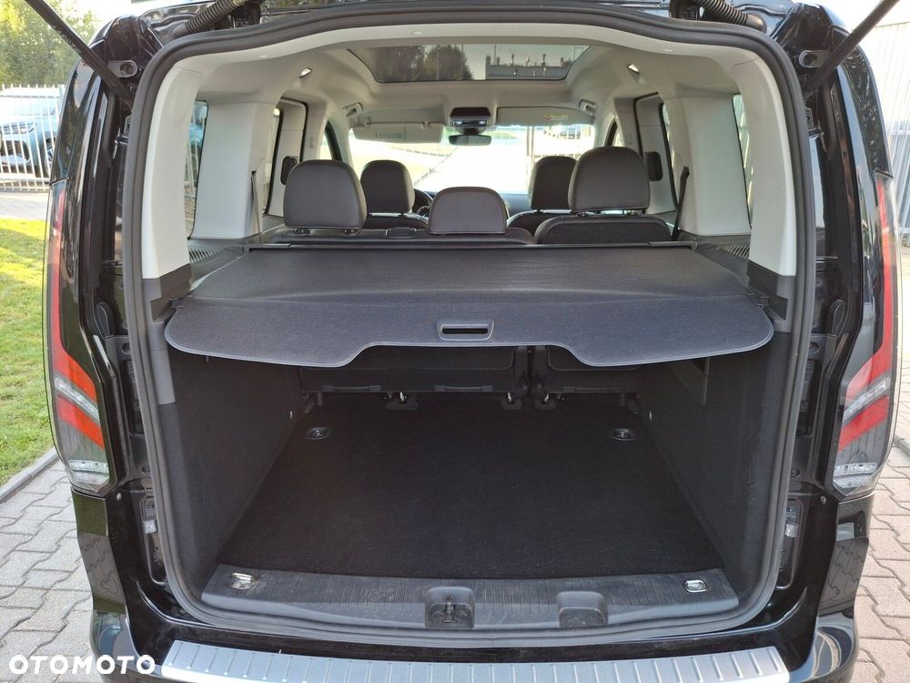 Ford Tourneo Connect - 27