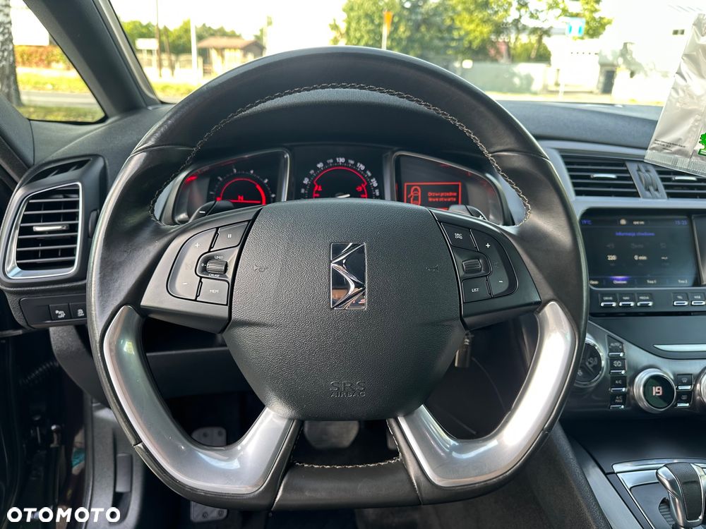 DS Automobiles DS 5 - 18