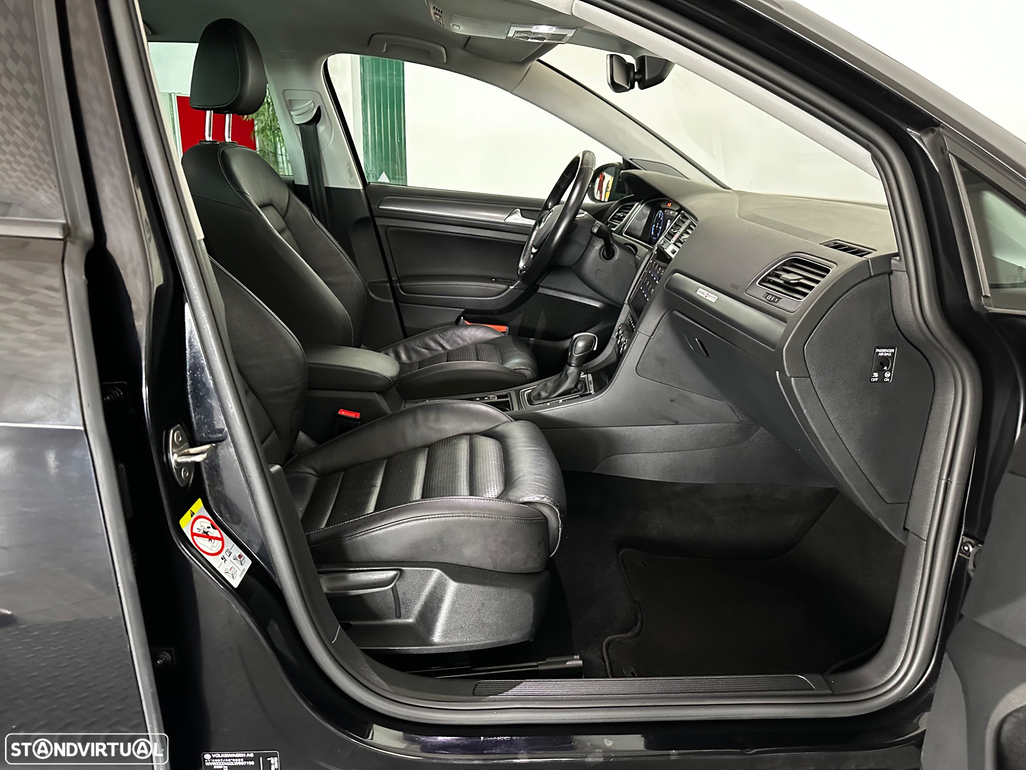 VW e-Golf Standard - 26