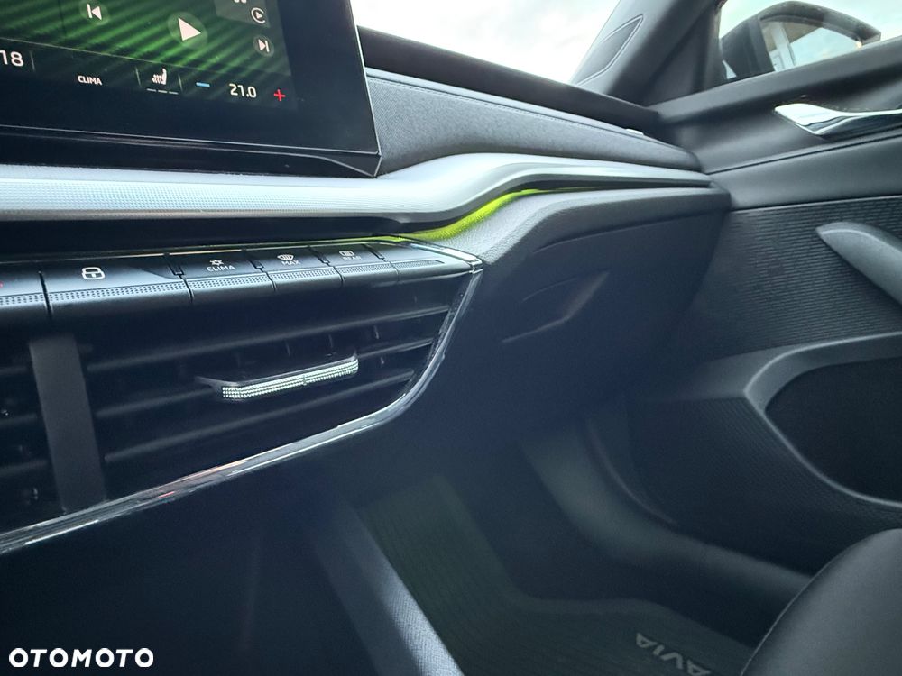 Skoda Octavia 2.0 TDI 4x4 Sportline DSG - 13